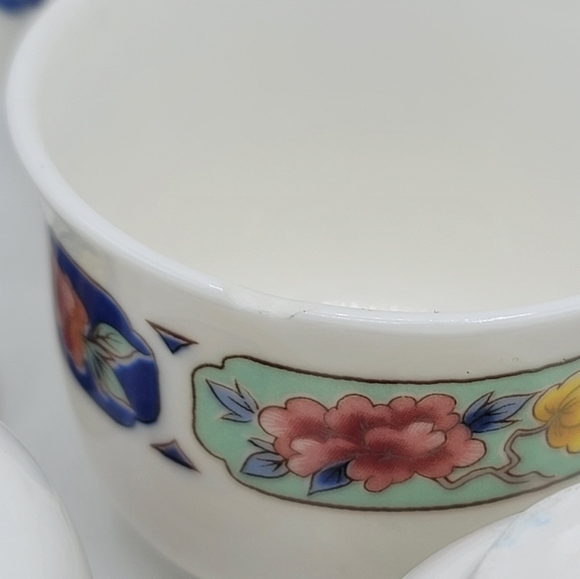 Fashion Ware 1942 Asian Style Handle-less Small Floral Porcelain Tea Cups Vtg - Picture 6 of 8